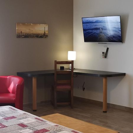 Chambres D'Hotes Gidy Экстерьер фото